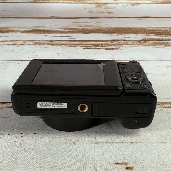 Minolta 30MP Digital Camera – 2.7K Ultra HD, 4X Zoom, Black No Battery/Charger - Picture 5 of 5